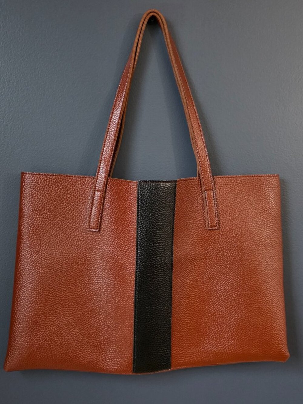 Vince Camuto leather tote bag